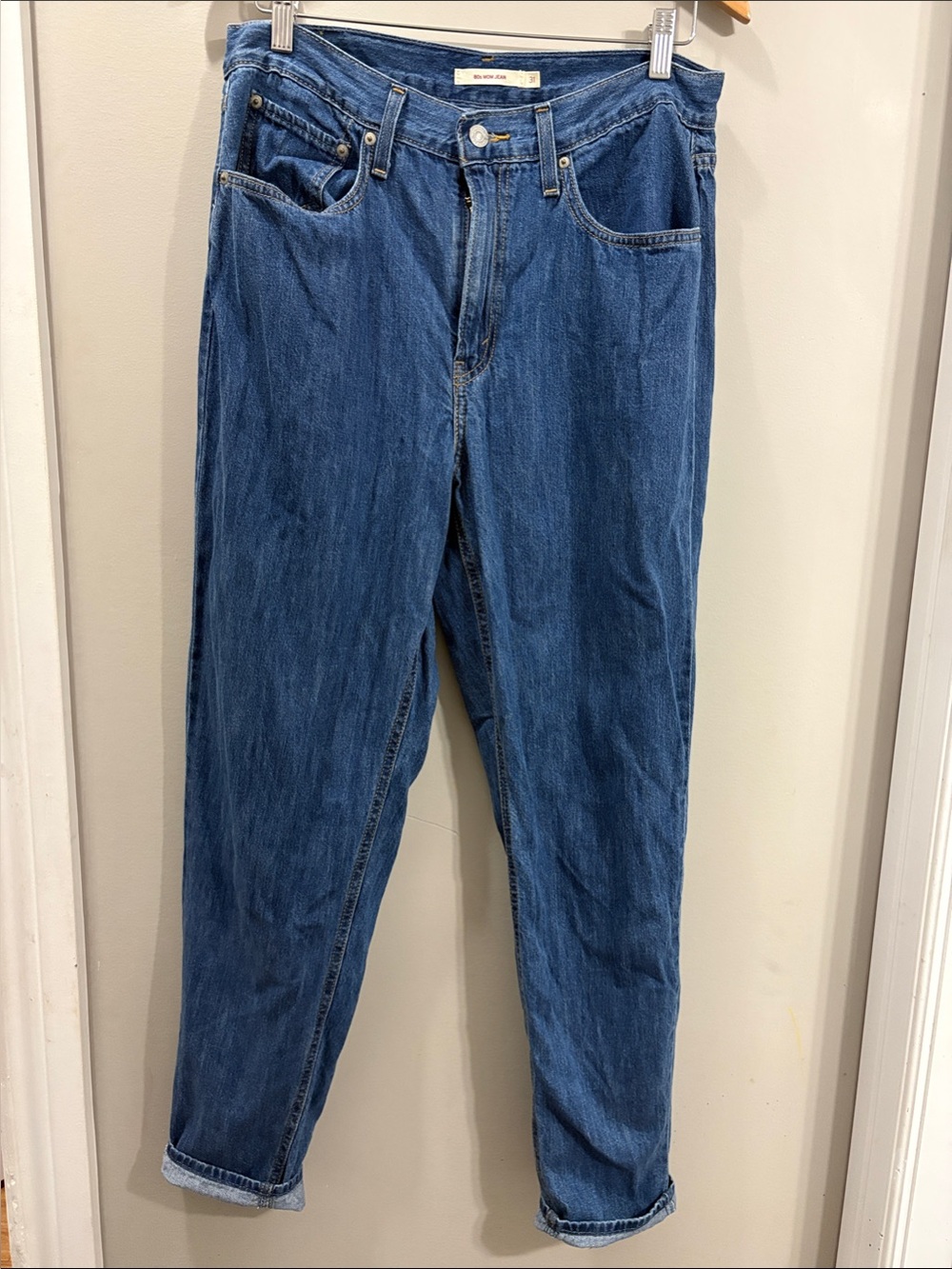 Levis 80s Mom Jeans